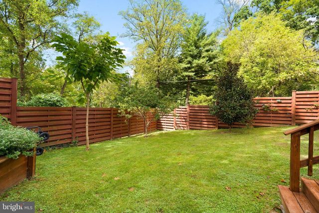 216 DOMER AVE, Takoma Park, MD 20912