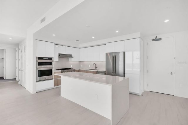 400 CENTRAL AVENUE 3606, St Petersburg, FL 33701