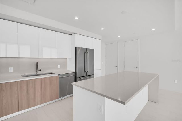 400 CENTRAL AVENUE 3606, St Petersburg, FL 33701