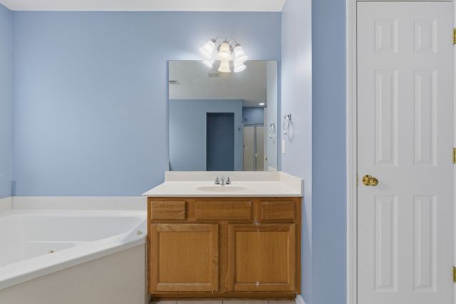 1284 Blairfield Dr, Antioch, TN 37013