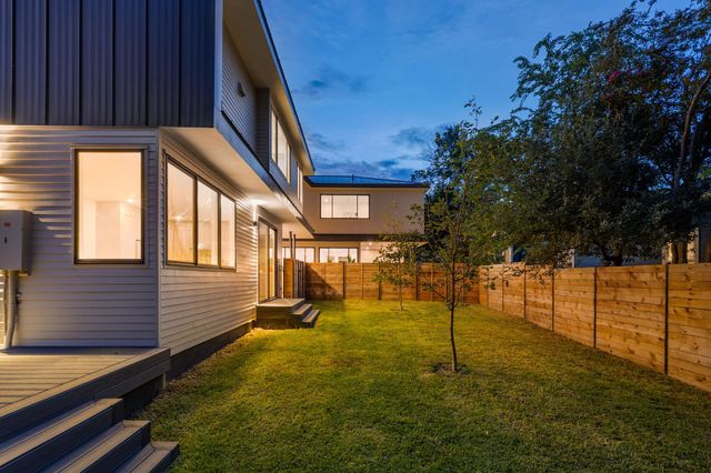 2903 Breeze 2, Austin, TX 78722