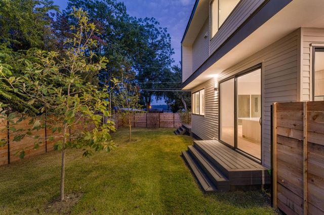 2903 Breeze 2, Austin, TX 78722