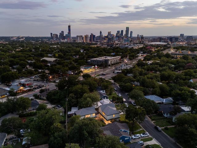 2903 Breeze 2, Austin, TX 78722