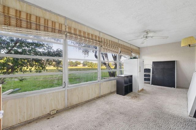370 NW 76th Avenue 104, Margate, FL 33063