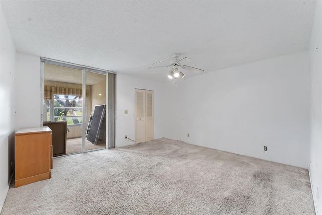 370 NW 76th Avenue 104, Margate, FL 33063