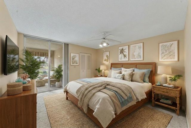 370 NW 76th Avenue 104, Margate, FL 33063