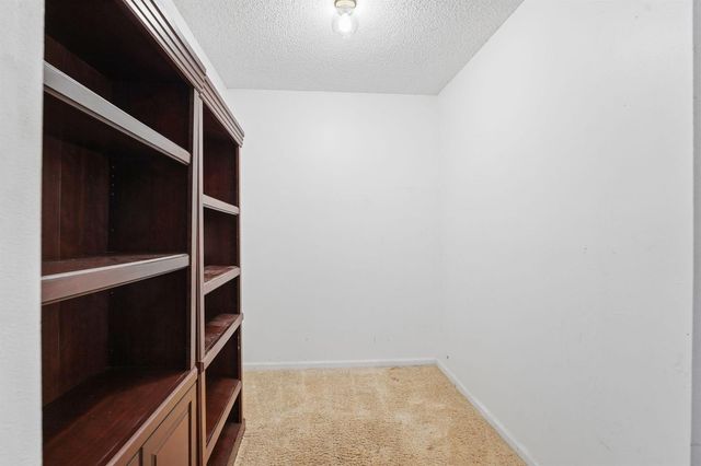 370 NW 76th Avenue 104, Margate, FL 33063