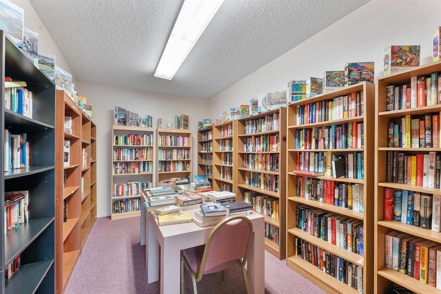 370 NW 76th Avenue 104, Margate, FL 33063