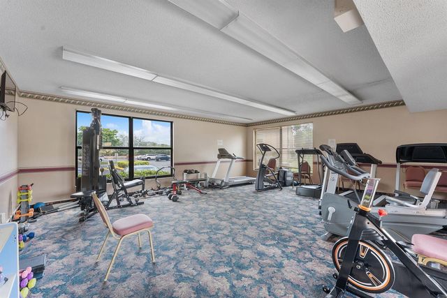 370 NW 76th Avenue 104, Margate, FL 33063