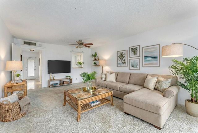 370 NW 76th Avenue 104, Margate, FL 33063