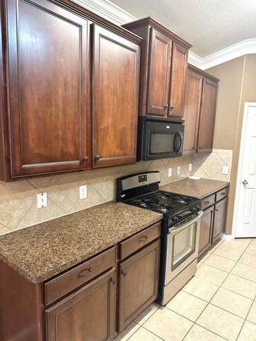 6454 Applewood Forest Drive, Katy, TX 77494