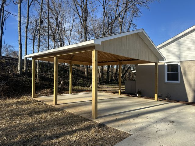 2309 S Walnut St, Hopkinsville, KY 42240