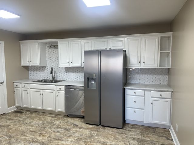 2309 S Walnut St, Hopkinsville, KY 42240