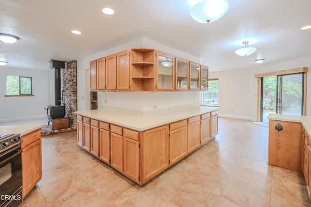 31600 Little Valley Road, Fort Bragg, CA 95437