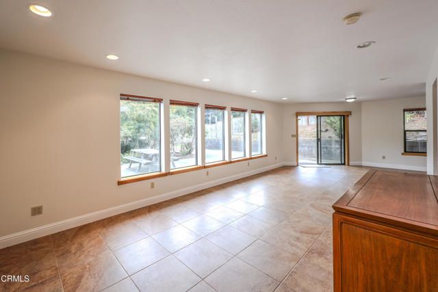 31600 Little Valley Road, Fort Bragg, CA 95437