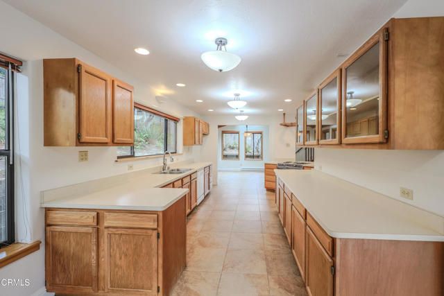 31600 Little Valley Road, Fort Bragg, CA 95437