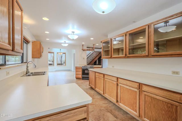 31600 Little Valley Road, Fort Bragg, CA 95437