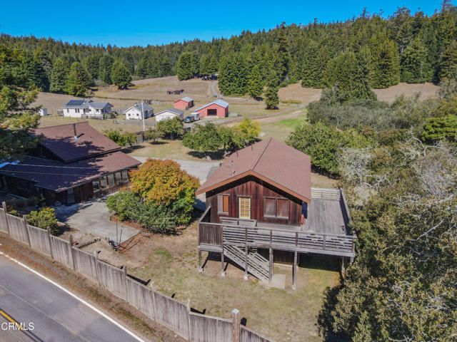 31600 Little Valley Road, Fort Bragg, CA 95437