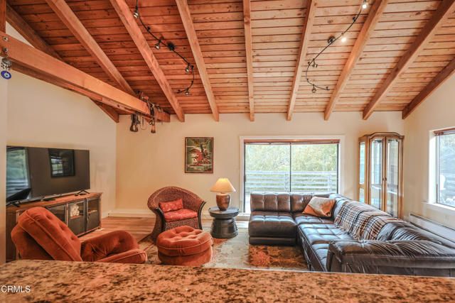 31600 Little Valley Road, Fort Bragg, CA 95437