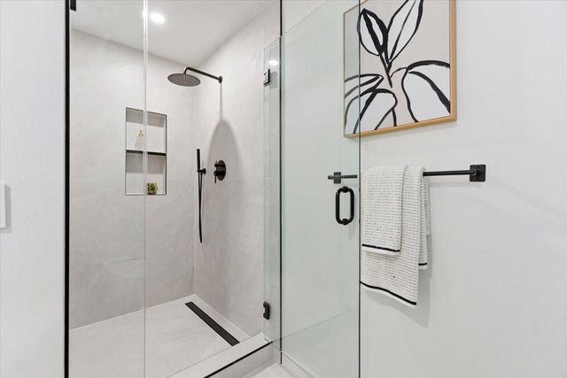 950 Dennis Avenue, Sunnyvale, CA 94086