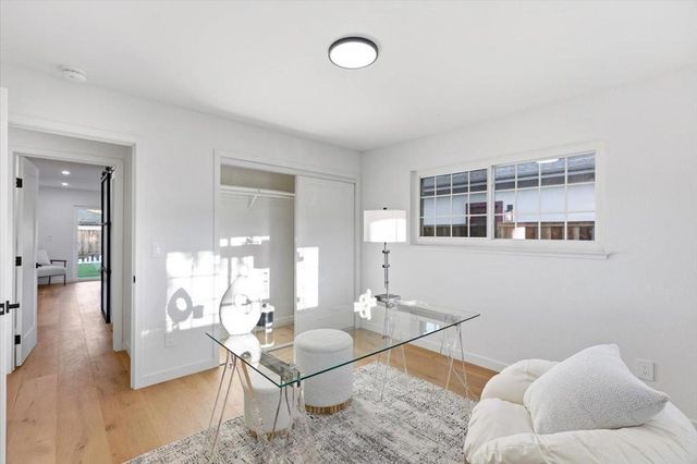 950 Dennis Avenue, Sunnyvale, CA 94086