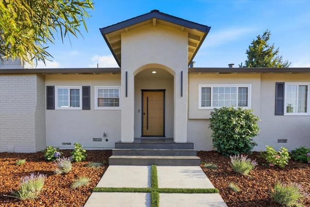 950 Dennis Avenue, Sunnyvale, CA 94086