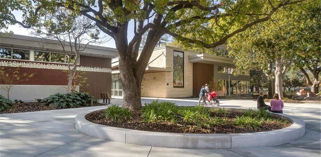 950 Dennis Avenue, Sunnyvale, CA 94086