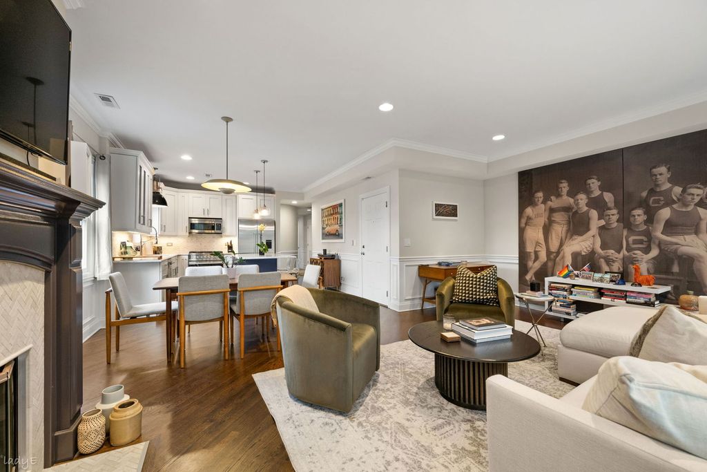 1547 N Hudson Avenue 3, Chicago, IL 60610 — photo 5