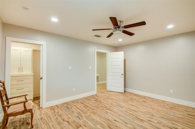 4438 Wigton Drive, Houston, TX 77096