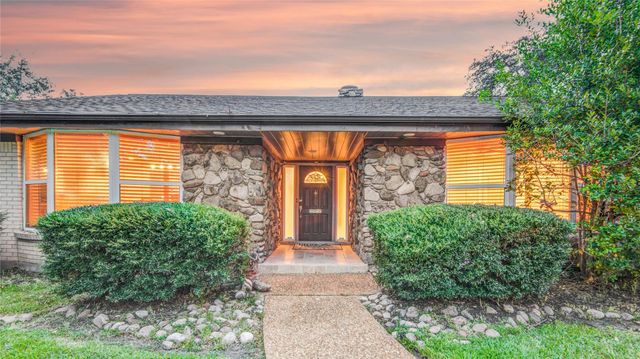 4438 Wigton Drive, Houston, TX 77096