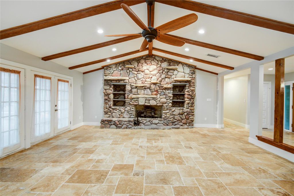 4438 Wigton Drive, Houston, TX 77096