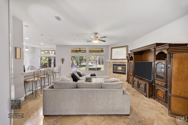 12712 Dove Creek Drive, Bakersfield, CA 93312