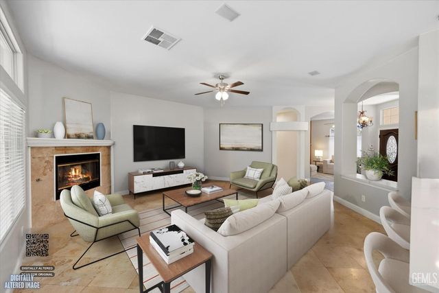 12712 Dove Creek Drive, Bakersfield, CA 93312
