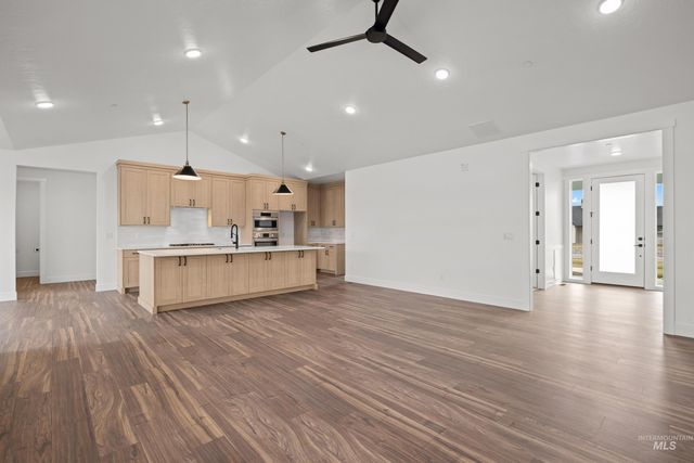 15280 Juniperwood Drive, Caldwell, ID 83607