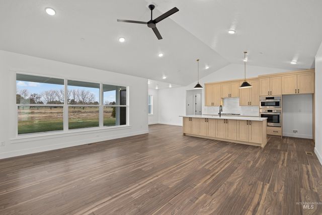 15280 Juniperwood Drive, Caldwell, ID 83607