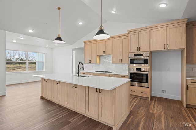 15280 Juniperwood Drive, Caldwell, ID 83607