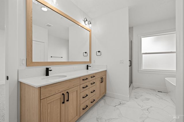 15280 Juniperwood Drive, Caldwell, ID 83607