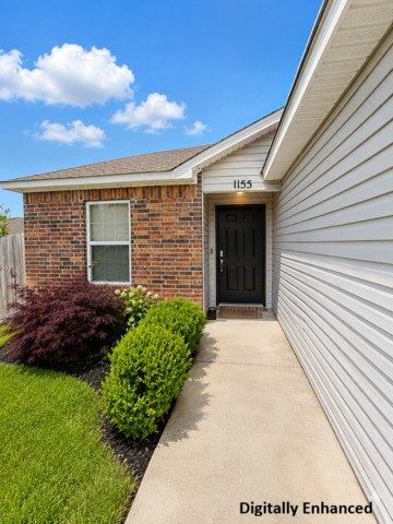 1155 S Kingfisher Lane, Fayetteville, AR 72701