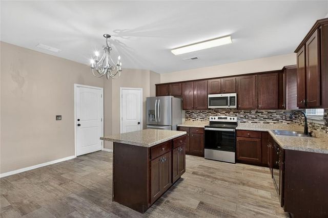 1027 Grenier NE Terrace, Lawrenceville, GA 30045