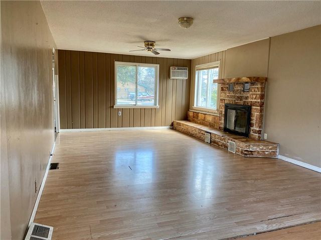 15688 Davis Avenue, Hayward, WI 54843