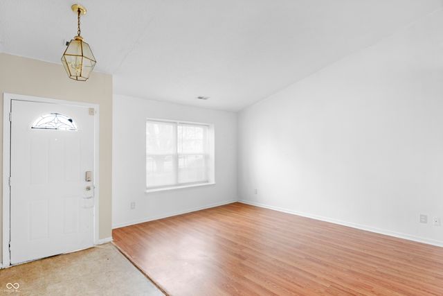 5234 Melbourne Road, Indianapolis, IN 46228