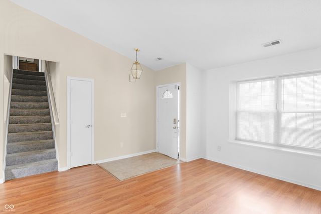 5234 Melbourne Road, Indianapolis, IN 46228