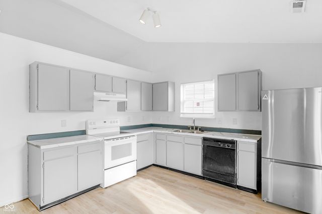 5234 Melbourne Road, Indianapolis, IN 46228