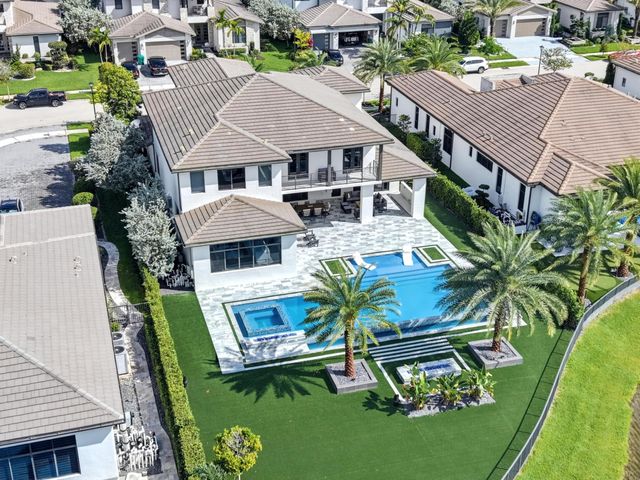 10910 ESTUARY Drive, Parkland, FL 33076