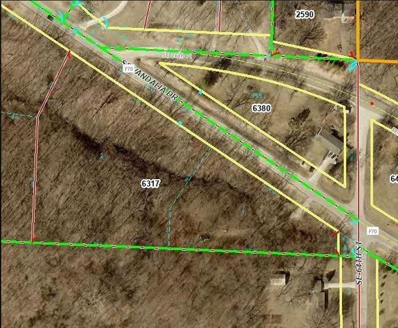 6373 Vandalia Drive, Pleasant Hill, IA 50327