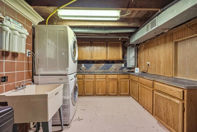 2605 Tyrone Lane, Mound, MN 55364