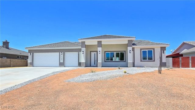 2110 South Manzanita Drive, Pahrump, NV 89048