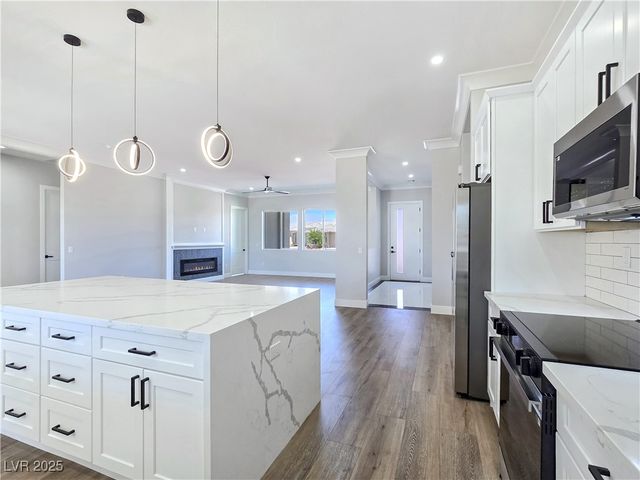 2110 South Manzanita Drive, Pahrump, NV 89048