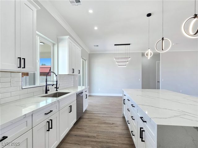 2110 South Manzanita Drive, Pahrump, NV 89048