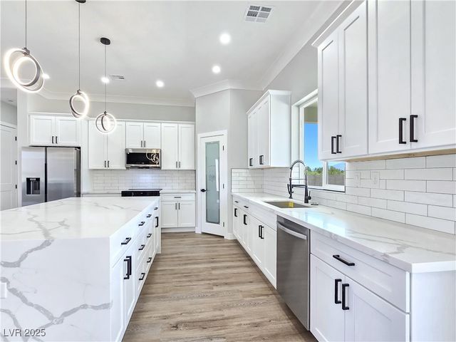 2110 South Manzanita Drive, Pahrump, NV 89048